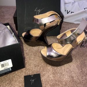 *Authentic* Giuseppe Zanotti heels